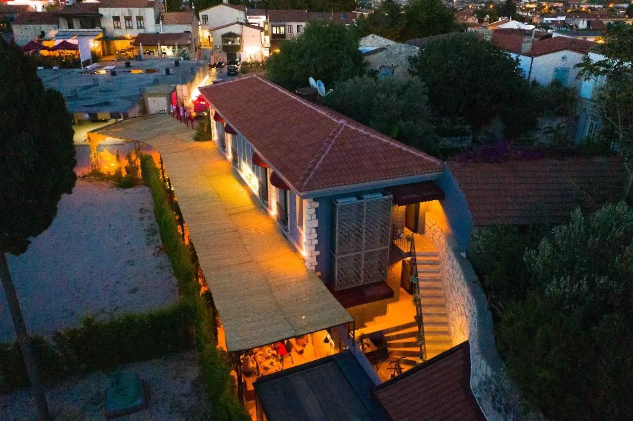 Cati Hotel Boutique Plus Alaçatı 0*,